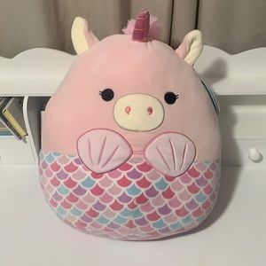 Squishmallow Makena 14” NWT